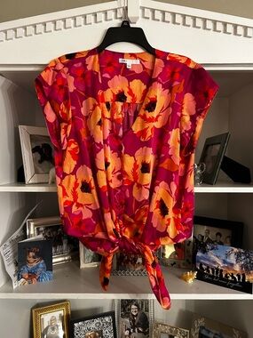 DR2 Tie-Front Floral Blouse in Fuchsia and Orange